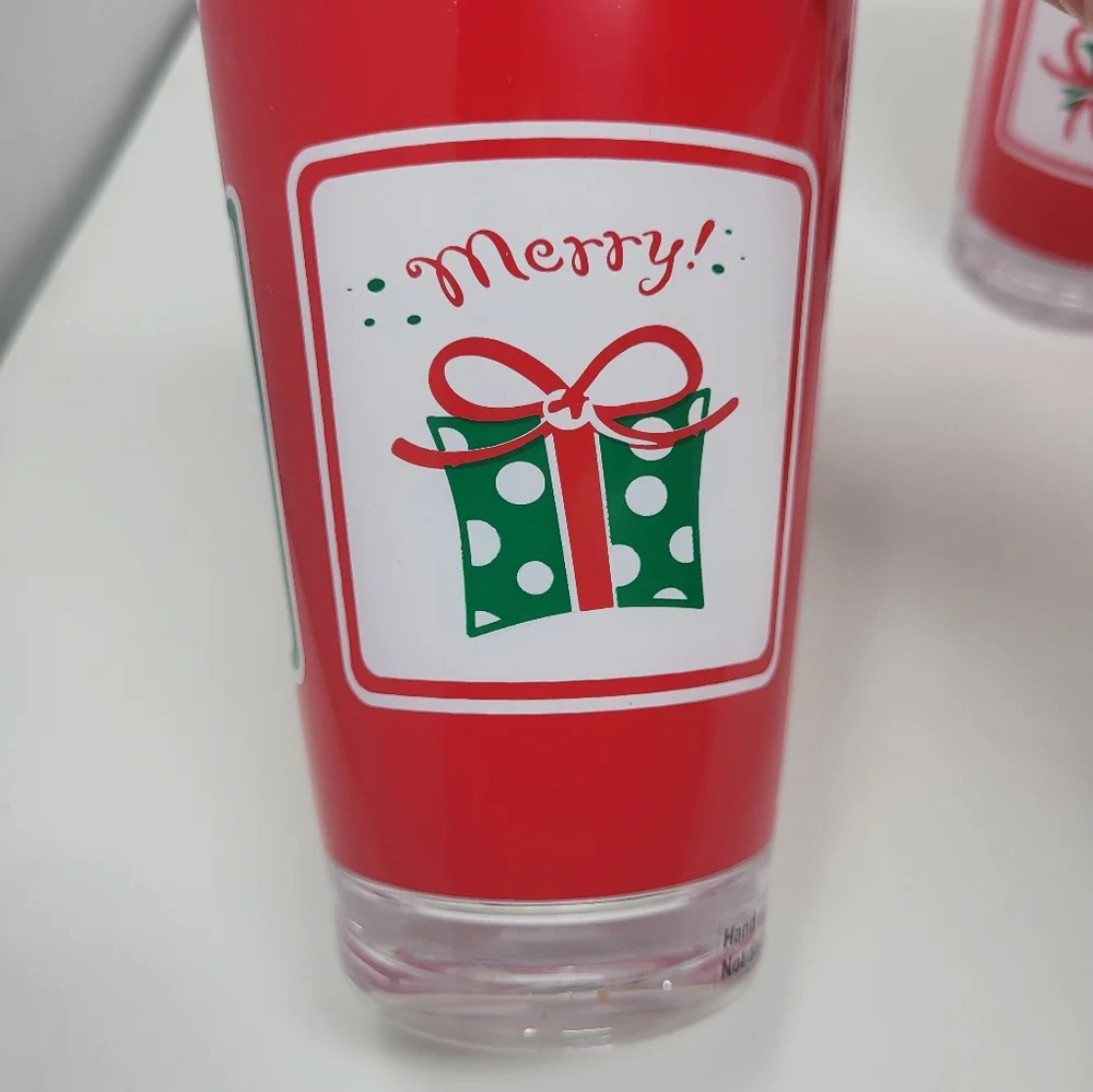 Bundle of 4 Tumblers Hard Plastic Reusable Holiday‎ Christmas 16 oz